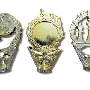 Victoria con Fútbol D | Victoria con Centro | Victoria Ajedrez<br><small><small>(10 cm)</small></small>