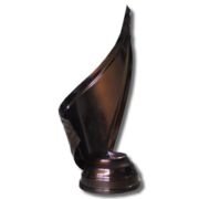 Velero Chico 21cm. Velero Mediano 27cm Velero Grande 30cm.